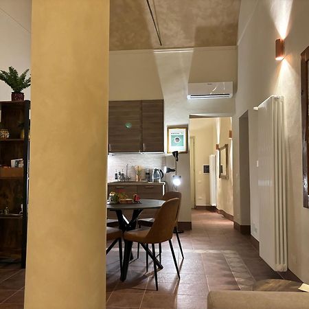 Appartamento L'Antica Colonna, In Centro Storico Parma Exteriör bild